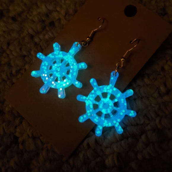 Handmade white rainbow sparkle glow in the dark nautical helm dangle earrings - Picture 3 of 8